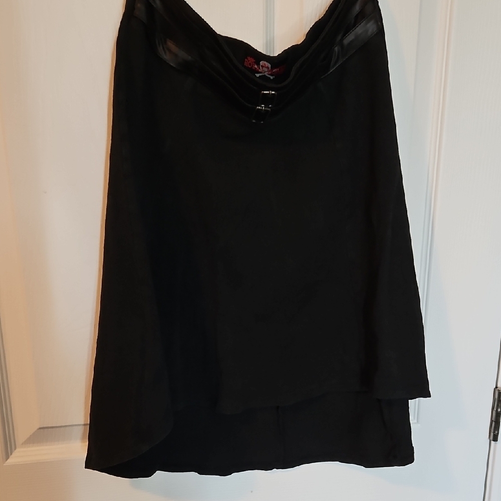 Royal Bones black Hi-lo Skirt